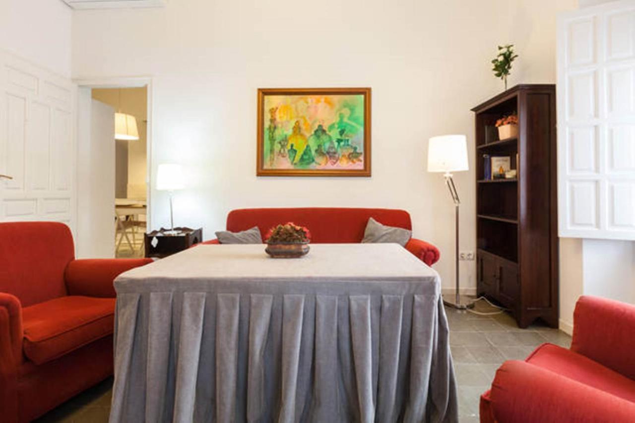 Apartamentos Rg Arenal Séville Chambre photo